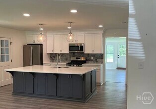 625 Stuart St in Savannah, GA - Building Photo - Building Photo