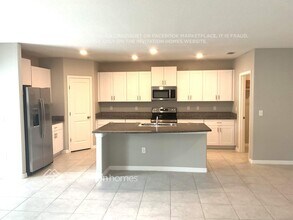 2273 Treesdale Ave in Ruskin, FL - Building Photo - Building Photo