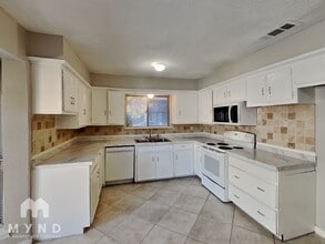 312 Towne House Ln in Richardson, TX - Building Photo - Building Photo