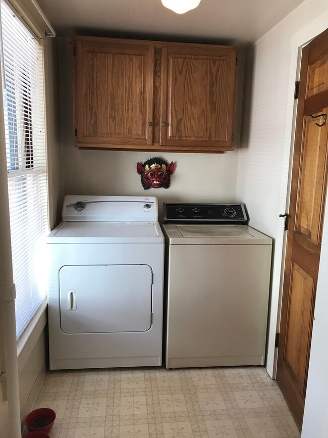 15 Grove St, Unit Grove Street in Concord, NH - Building Photo - Building Photo