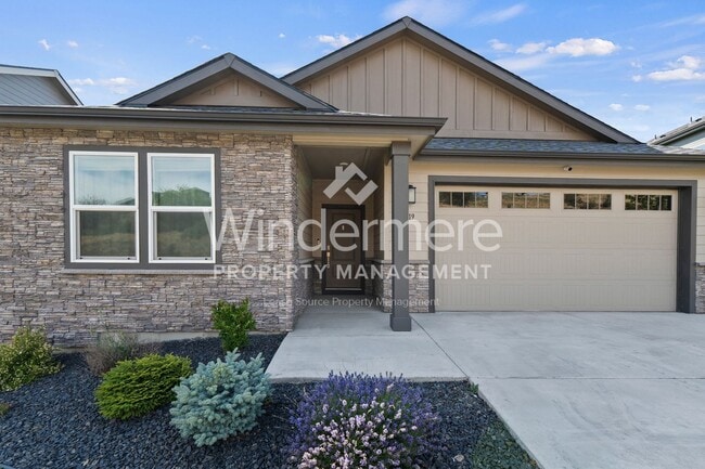 20619 E Valley Vista Dr in Liberty Lake, WA - Building Photo - Building Photo