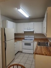 2100 Highview Ct in Reno, NV - Building Photo - Building Photo