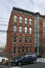 128 Bright St in Jersey City, NJ - Foto de edificio - Building Photo