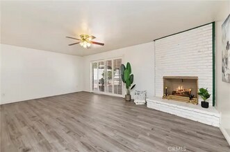 8204 Sherwood Pl in Riverside, CA - Building Photo - Building Photo