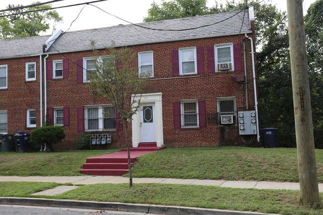 463 Orange St SE in Washington, DC - Building Photo - Building Photo