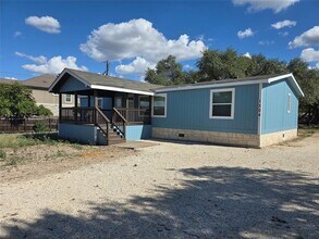 1304 Eagles Way in Leander, TX - Building Photo - Building Photo