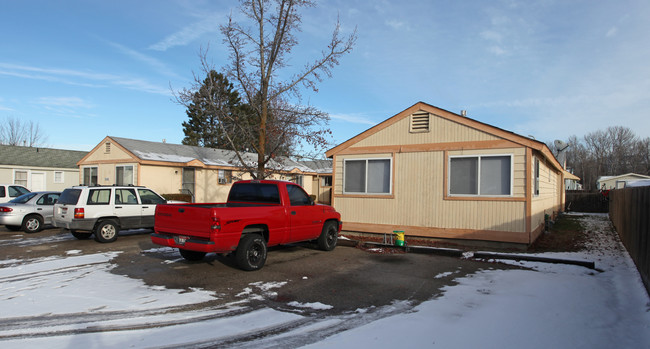 5160 Quinella in Garden City, ID - Building Photo - Building Photo