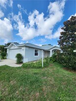 1815 W Shanelle Path in Lecanto, FL - Building Photo