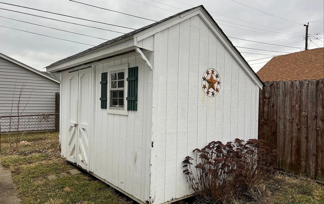 3023 Kingston Ave in Dayton, OH - Building Photo - Building Photo