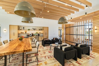 Solwyn in Santa Fe, NM - Foto de edificio - Building Photo