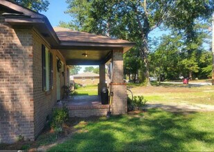 1574 Colonial Dr in Macon, GA - Building Photo - Building Photo