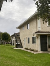 5931 Birch St in Carpinteria, CA - Foto de edificio - Building Photo