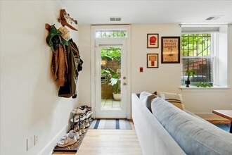 901 South Carolina Ave SE in Washington, DC - Building Photo - Building Photo
