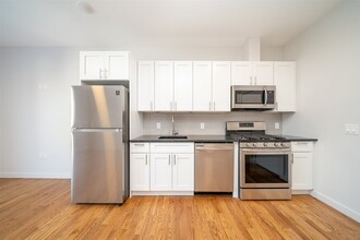 541 42nd St in Union City, NJ - Building Photo - Building Photo