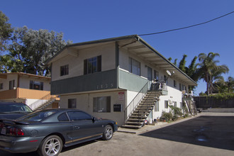 1827 N Vulcan Ave in Encinitas, CA - Building Photo - Building Photo