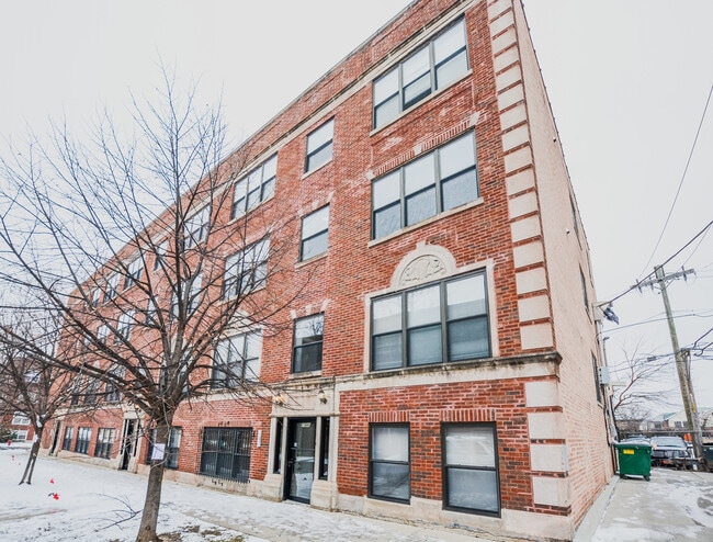 property at 2046 W Hood Ave