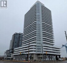 1010 Sandy Beach Rd in Pickering, ON - Building Photo