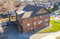 1959 Arlington Ave in Des Moines, IA - Foto de edificio - Building Photo