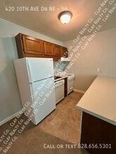 420 10th Ave Dr NE in Hickory, NC - Building Photo - Building Photo