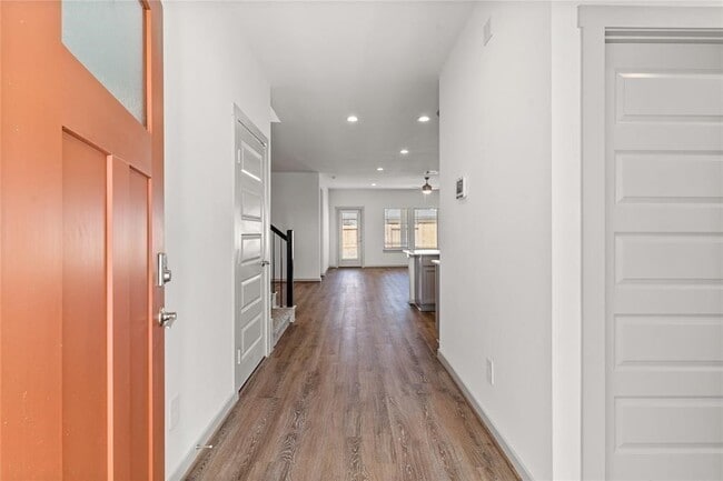 property at 29318 Hoelzen Holw Dr