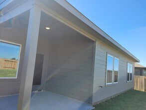 15018 High Rpds Ln in Magnolia, TX - Building Photo - Building Photo