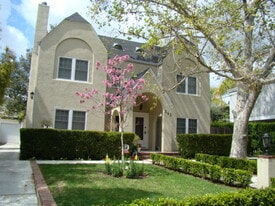 543 S Hudson Ave, Unit 543 in Pasadena, CA - Building Photo