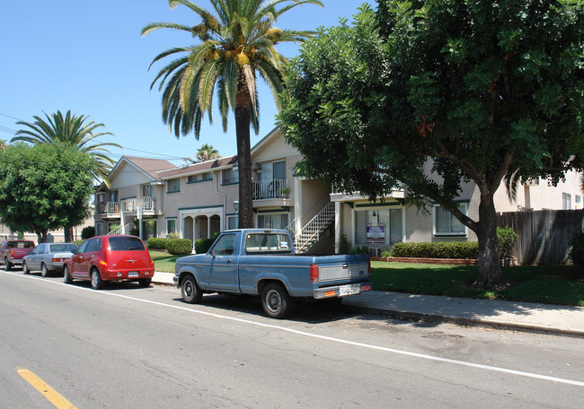 Westwood Village in La Mesa, CA - Building Photo - Building Photo