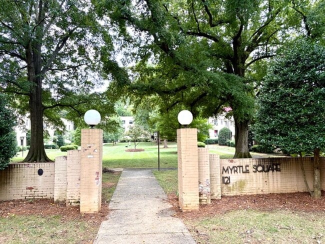 property at 1121 Myrtle Ave