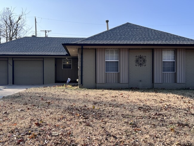 property at 2909 N Tropicana Ave