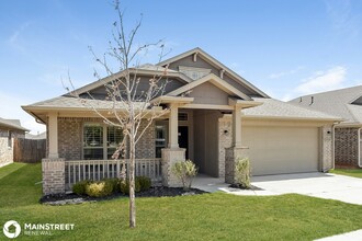 15520 Boulder Dr in Edmond, OK - Building Photo - Building Photo