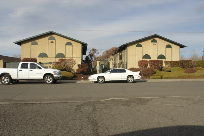 1012 Cornell Ave in Yakima, WA - Building Photo - Building Photo