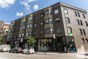 2525 N Lincoln Ave, Unit #  0D2 in Chicago, IL - Building Photo