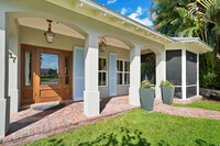 137 S Oak St in Lantana, FL - Building Photo - Building Photo