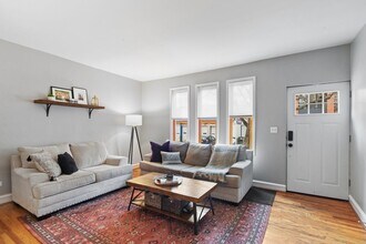 1013 N Paulina St in Chicago, IL - Building Photo - Building Photo