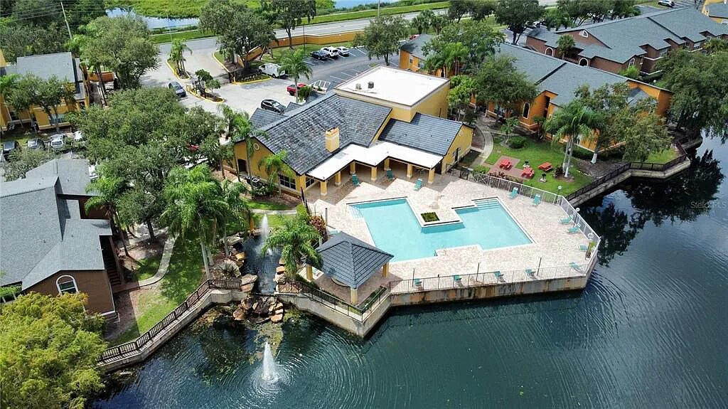 4512 Commander Dr in Orlando, FL - Building Photo