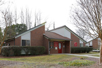 Montclair Apartments in Charlotte, NC - Building Photo - Building Photo