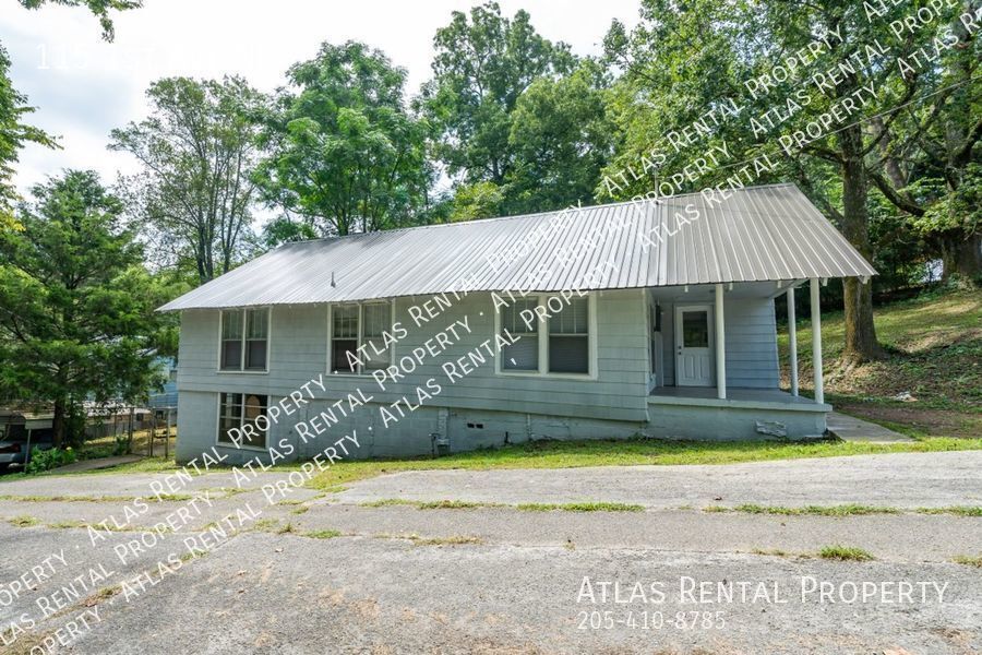 115 1st Ave NE in Graysville, AL - Building Photo