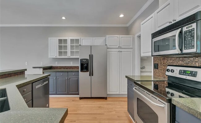 8804 71 St Ct SW in Lakewood, WA - Building Photo - Building Photo