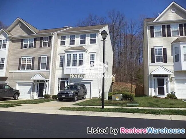 property at 2571 Vireo Ct