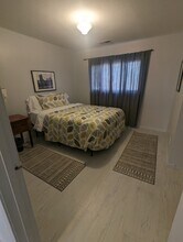 10225 Propps St NE in Albuquerque, NM - Foto de edificio - Building Photo