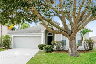 5399 Dornich Dr in Auburndale, FL - Building Photo