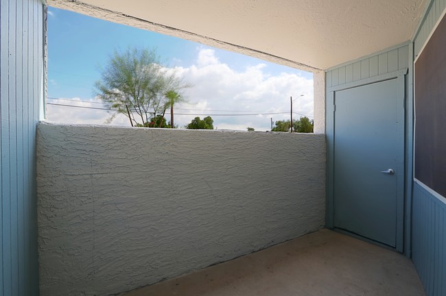 Arcadia Lofts in Phoenix, AZ - Building Photo - Building Photo