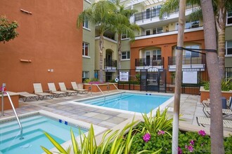 3650 5th Ave, Unit 211 in San Diego, CA - Foto de edificio - Building Photo