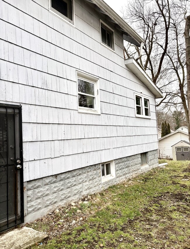 1174 Tampa Ave in Akron, OH - Building Photo - Building Photo