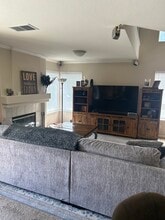 9336 Lariat Dr in Gilroy, CA - Foto de edificio - Building Photo