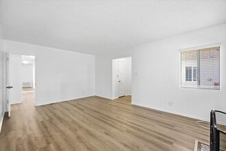 819 N Maria Ave in Redondo Beach, CA - Building Photo - Building Photo