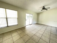 2219 Robel Trail in Clermont, FL - Foto de edificio - Building Photo