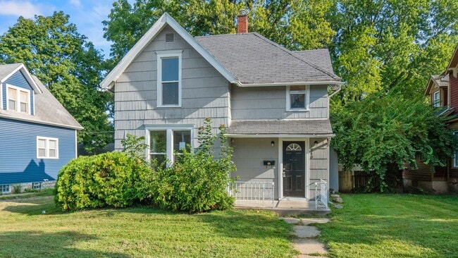 property at 1340 Park Ave