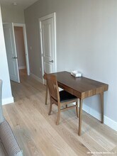 1650 Commonwealth Ave, Unit 403 in Boston, MA - Building Photo - Building Photo