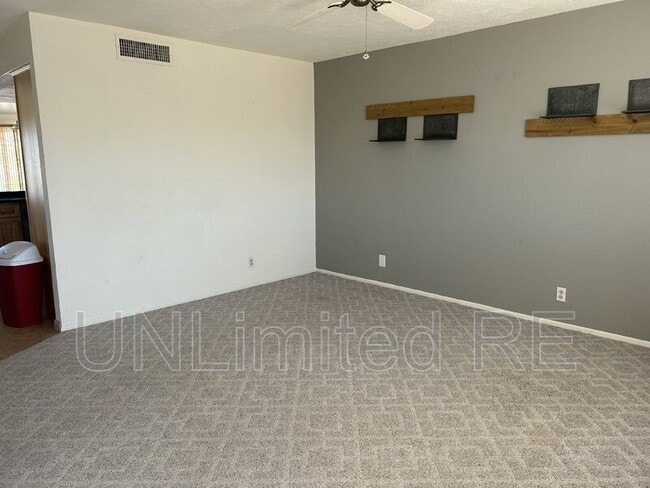 2805 Cisco Dr N in Lake Havasu City, AZ - Building Photo - Building Photo